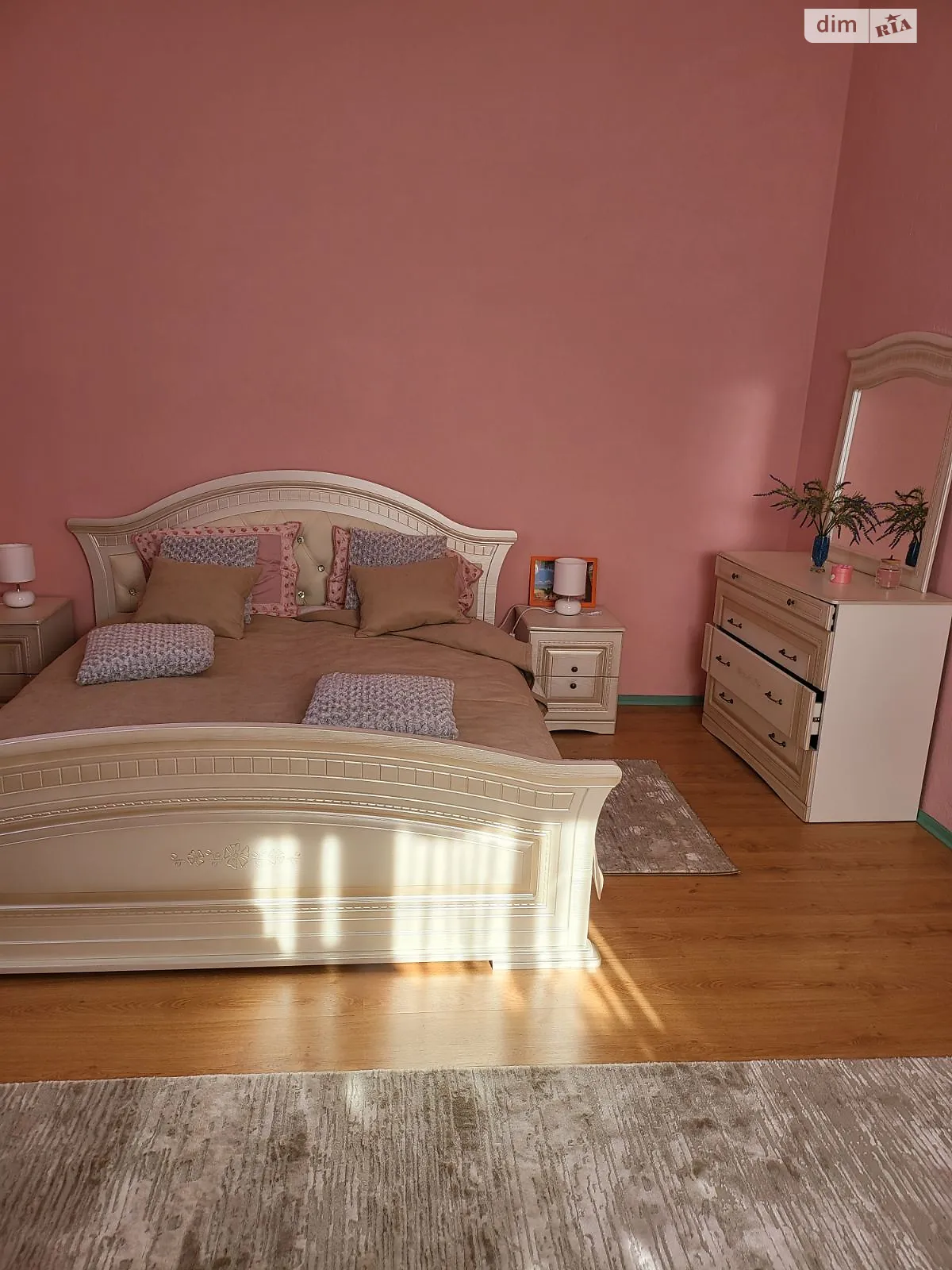 Продается дом на 2 этажа 130 кв. м с балконом, цена: 136000 € - фото 1