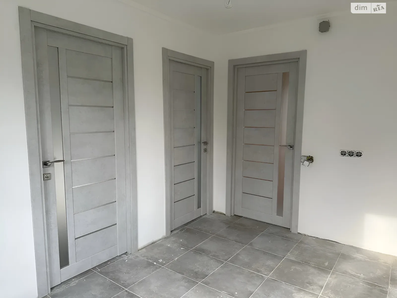 Продається одноповерховий будинок 32.7 кв. м з гаражем, цена: 23000 $ - фото 1