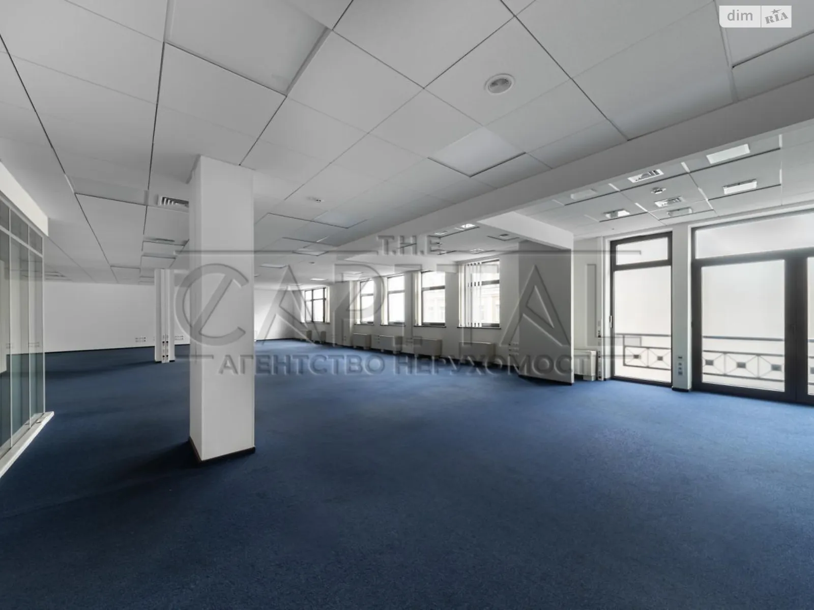 Сдается в аренду офис 552 кв. м в бизнес-центре, цена: 11600 $ - фото 1