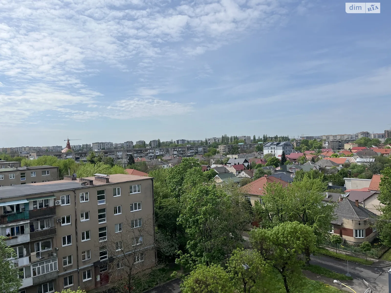 Продается 1-комнатная квартира 46.7 кв. м в Ужгороде, ул. Иштвана Сечени, 29А - фото 1