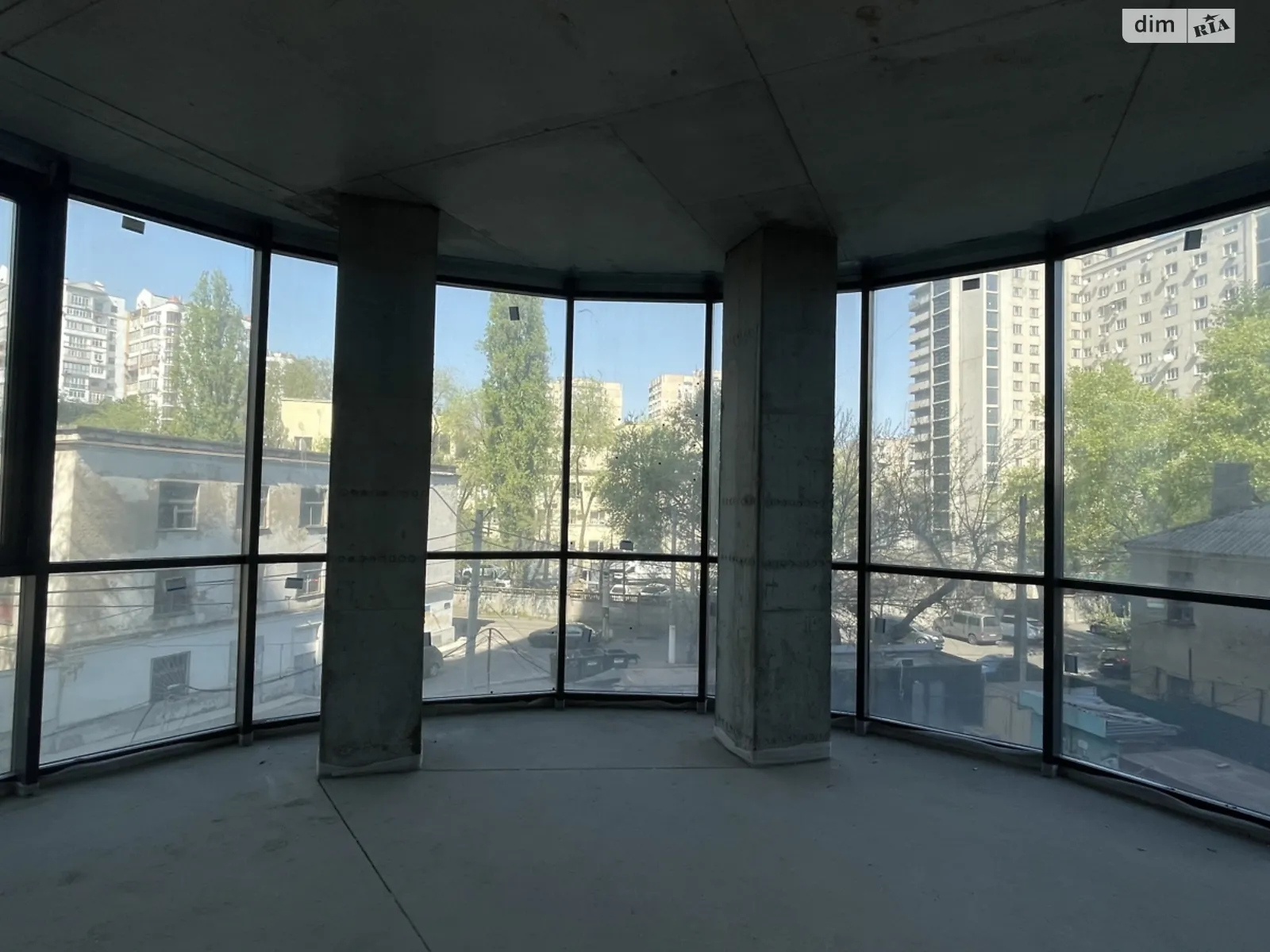 Продается 3-комнатная квартира 95 кв. м в Одессе, ул. Пишоновская - фото 1