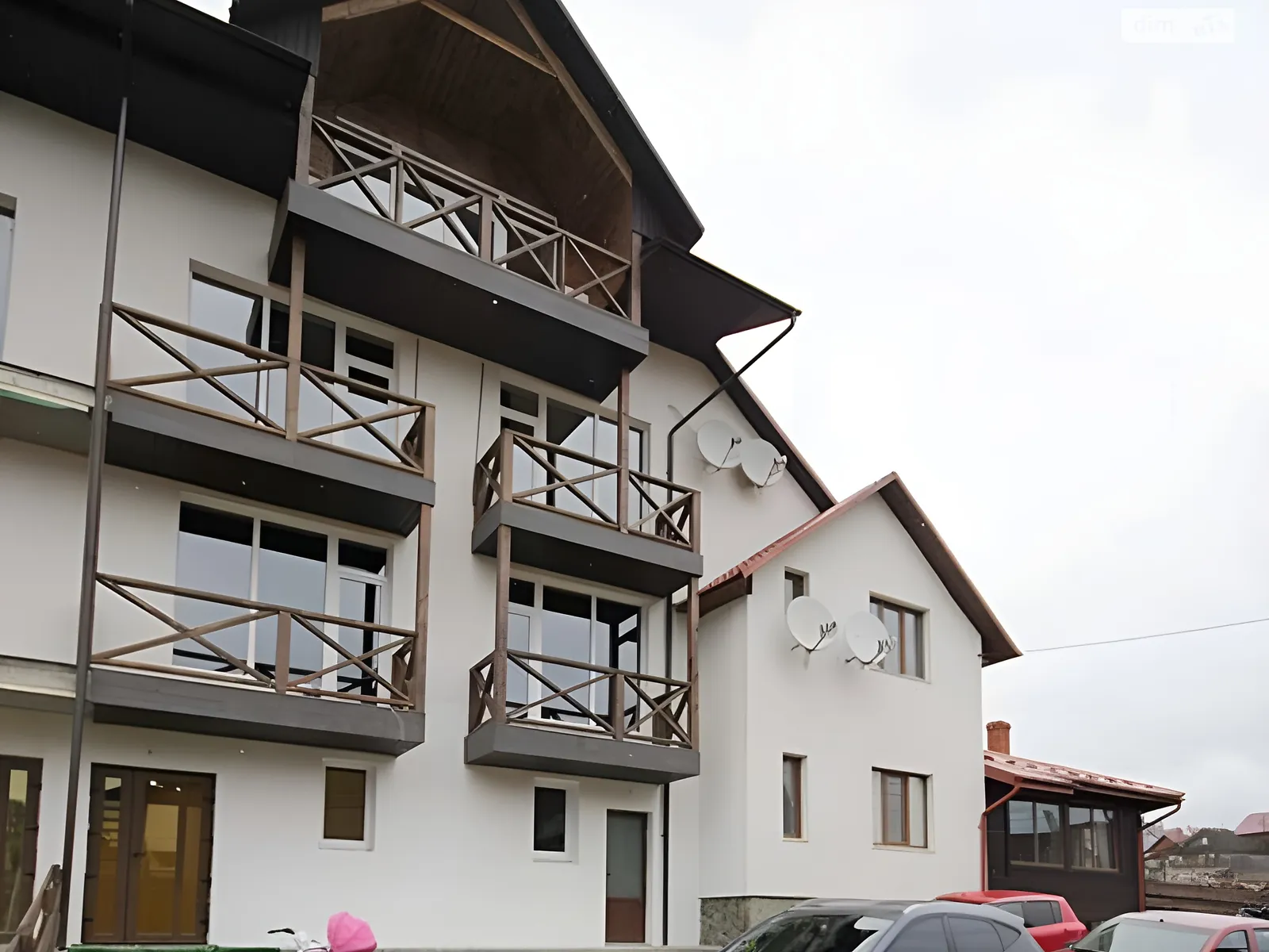 Продається частина будинку 295 кв. м з ділянкою, цена: 495000 $ - фото 1