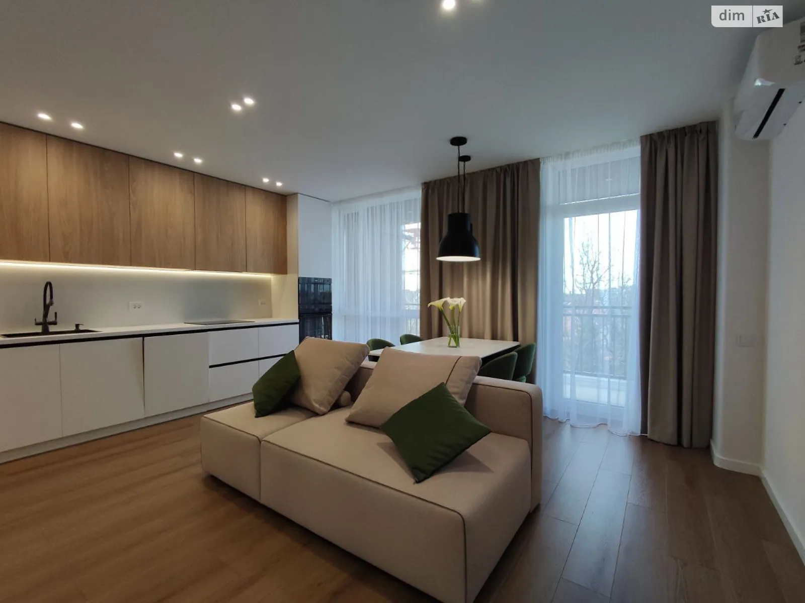 Продается 2-комнатная квартира 64 кв. м в, цена: 167000 $ - фото 1