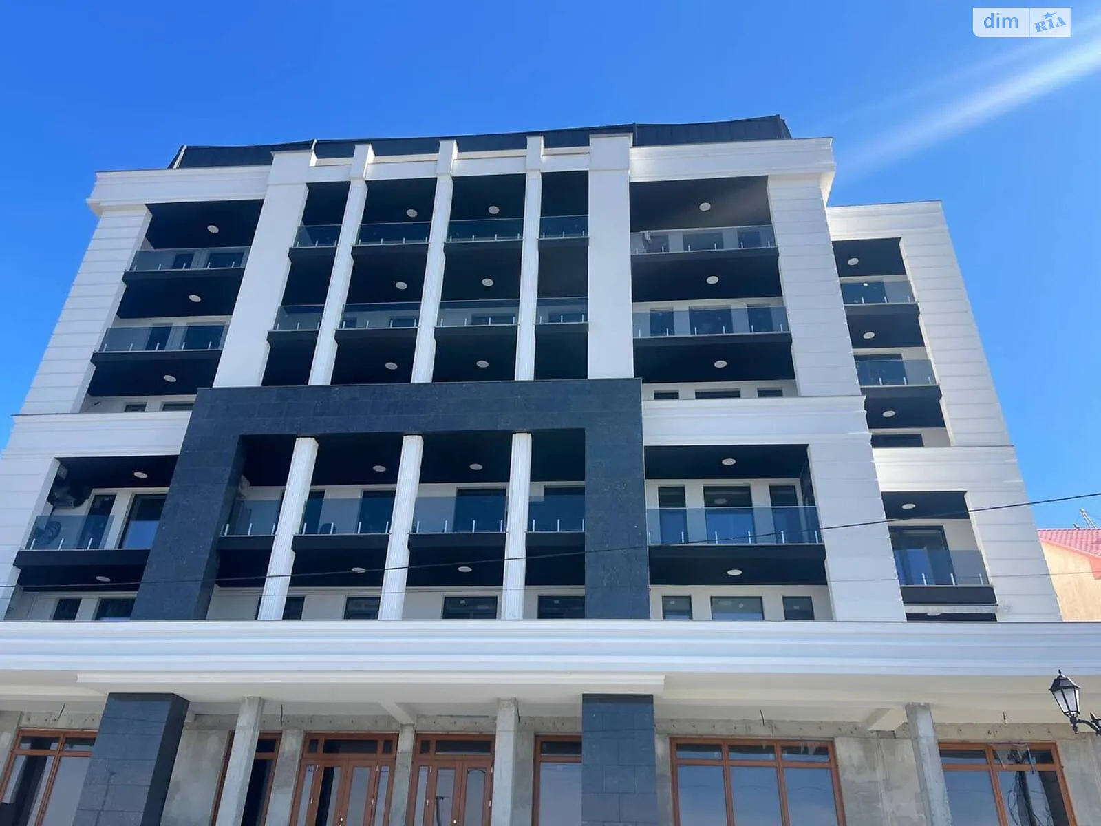 3-комнатная квартира 196 кв. м в Тернополе, цена: 309400 $ - фото 1