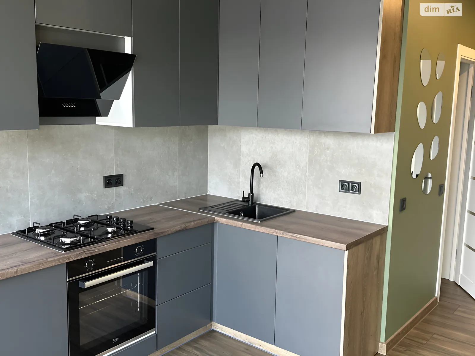 Продается 1-комнатная квартира 36 кв. м в Ирпене, цена: 56000 $ - фото 1