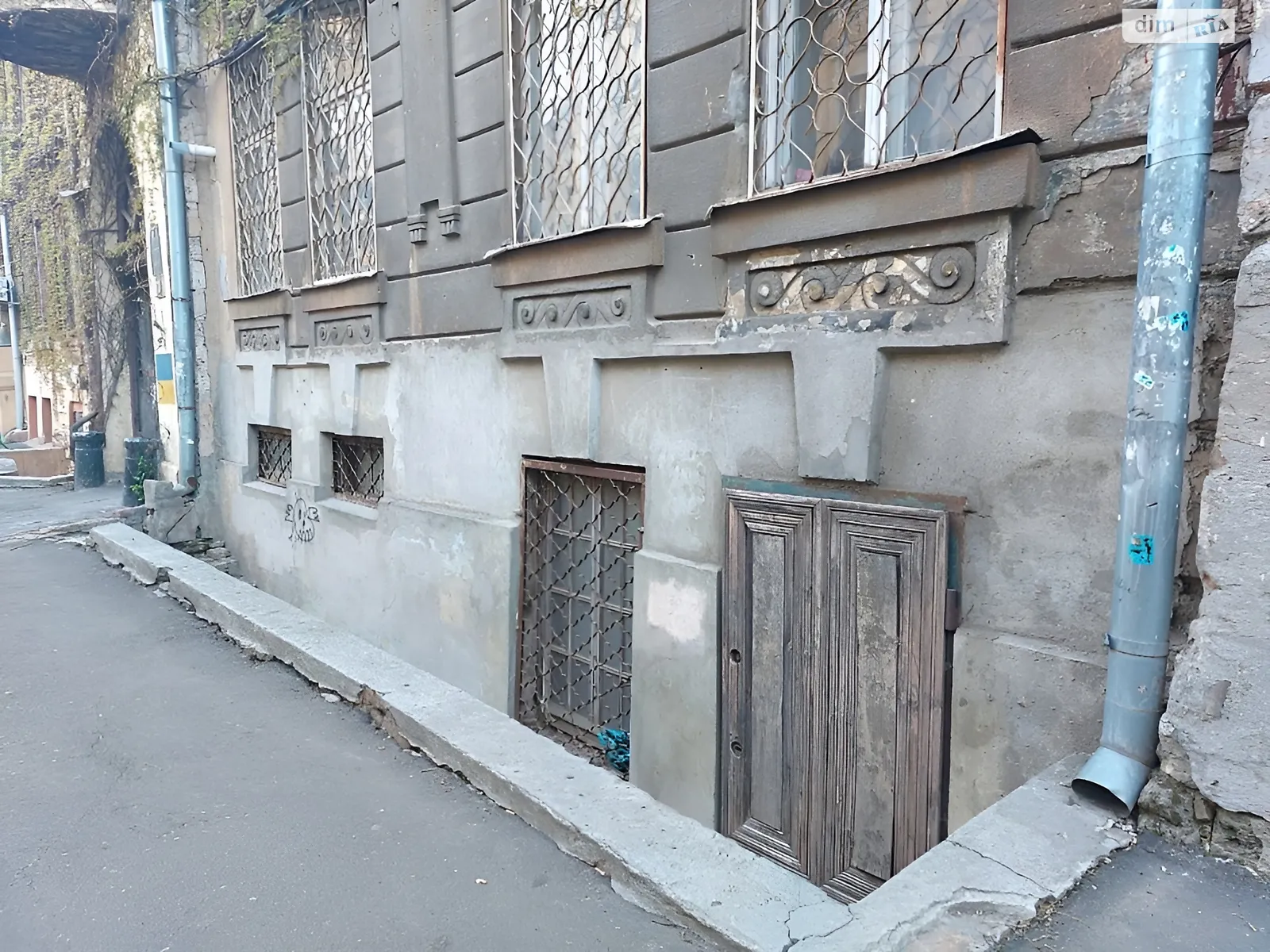 Продается офис 82 кв. м в бизнес-центре, цена: 50000 $ - фото 1