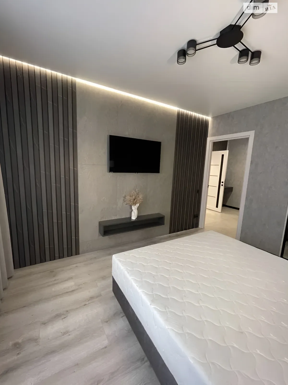 Продается 1-комнатная квартира 46 кв. м в, цена: 65900 $ - фото 1