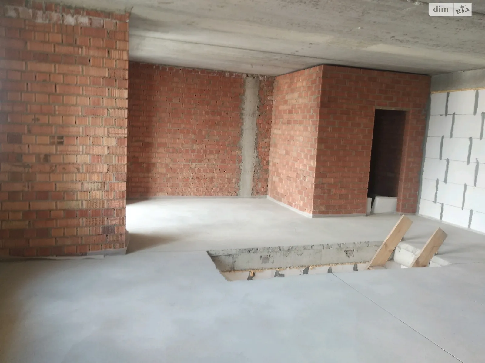 Продається 4-кімнатна квартира 126 кв. м у Крижанівка, цена: 81900 $ - фото 1
