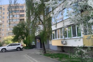 Продаж квартири, Київська, Бровари, р‑н. Масив, Героїв Небесної Сотні (Возз'єднання) вулиця, буд. 9
