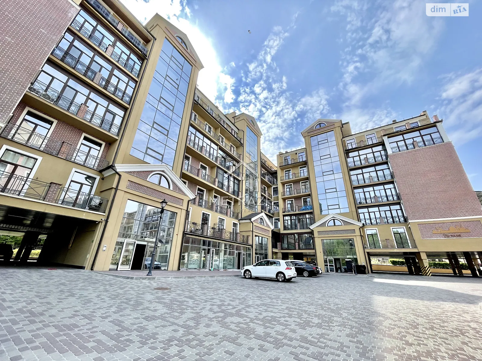 Продается 3-комнатная квартира 119.5 кв. м в Харькове, цена: 100000 $ - фото 1