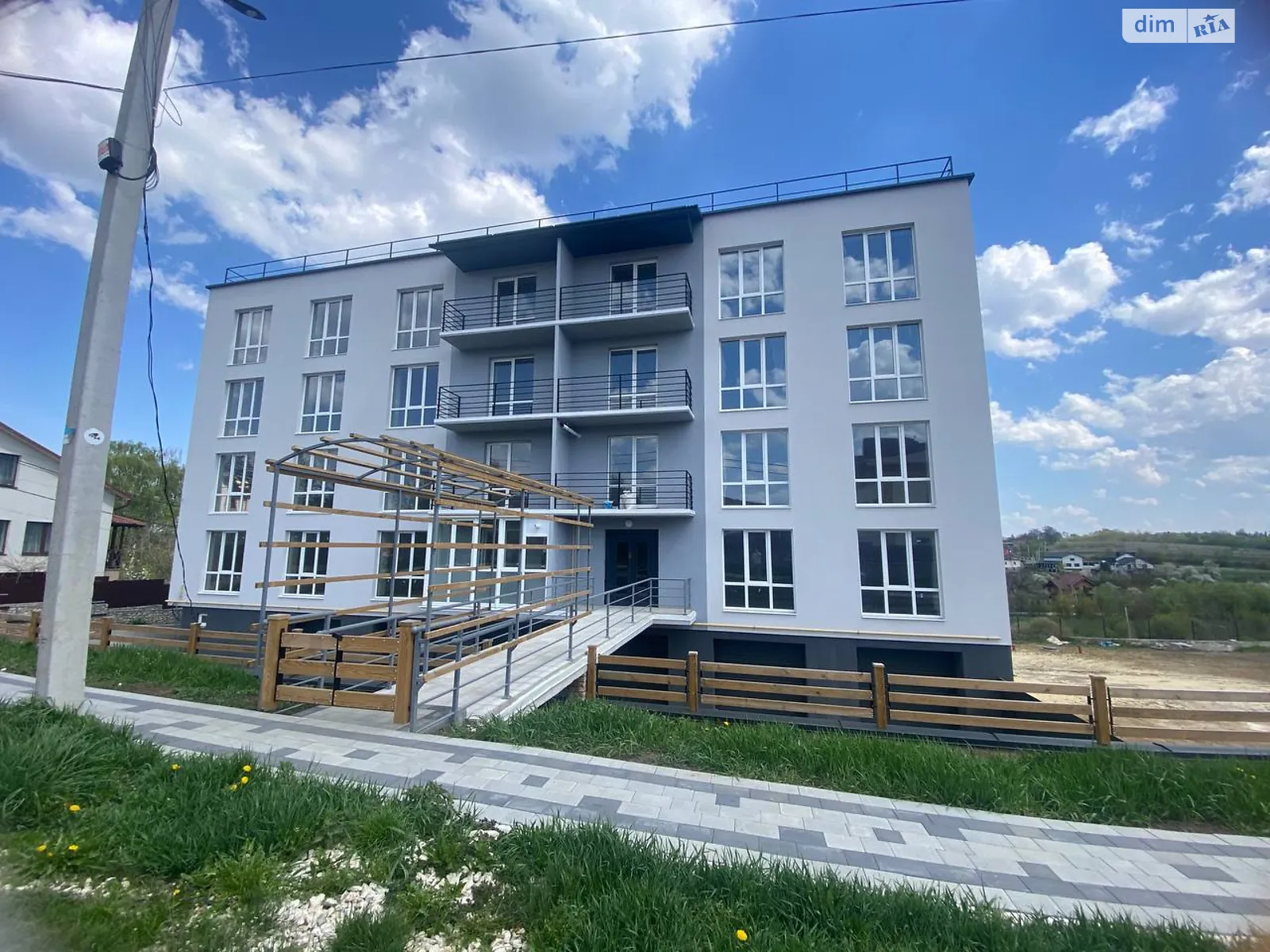 Продается 2-комнатная квартира 62.9 кв. м в Подгородном, ул. Пасечная, 4 - фото 1