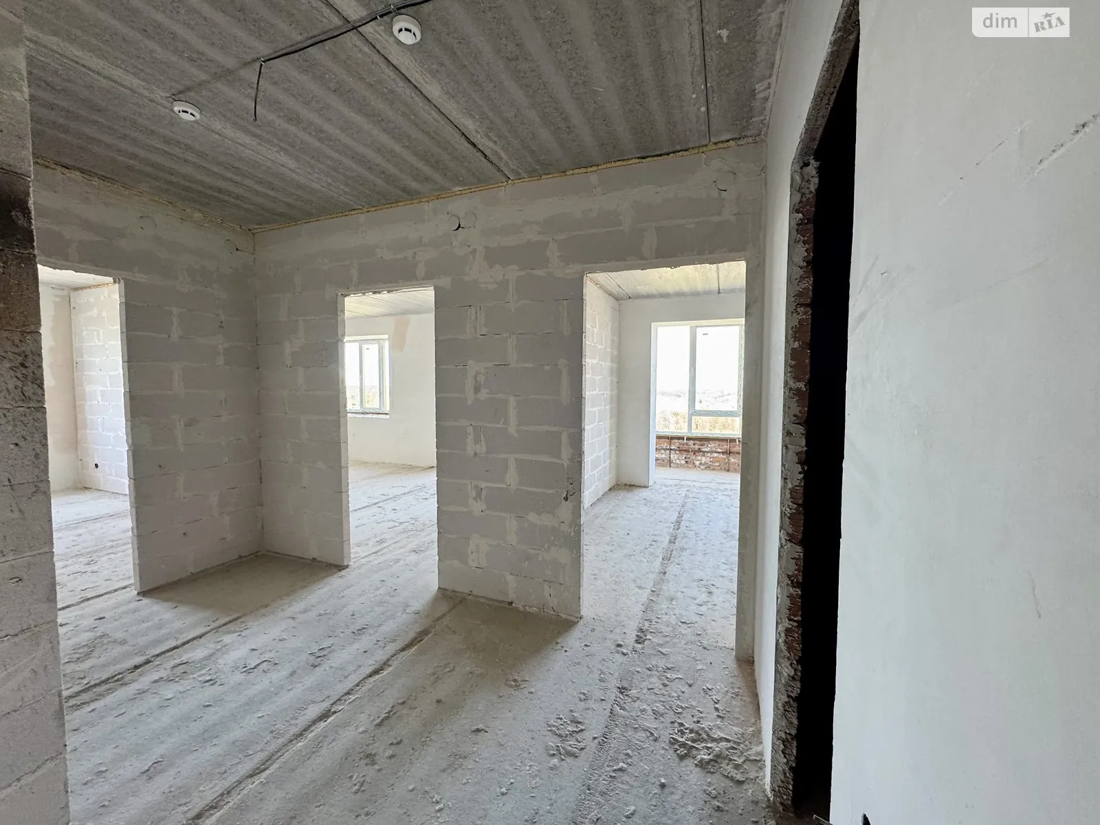 Продается 2-комнатная квартира 79.6 кв. м в Житомире, просп. Мира, 36 - фото 1