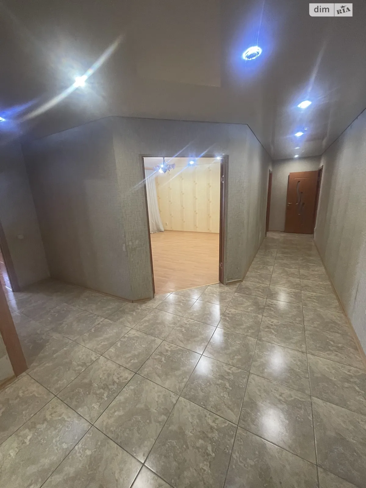 Продається 3-кімнатна квартира 95 кв. м у, цена: 95000 $ - фото 1