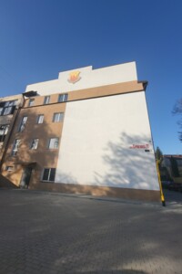 Продаж квартири, Чернівці, р‑н. Першотравневий, Кармелюка Устима вулиця, буд. 21
