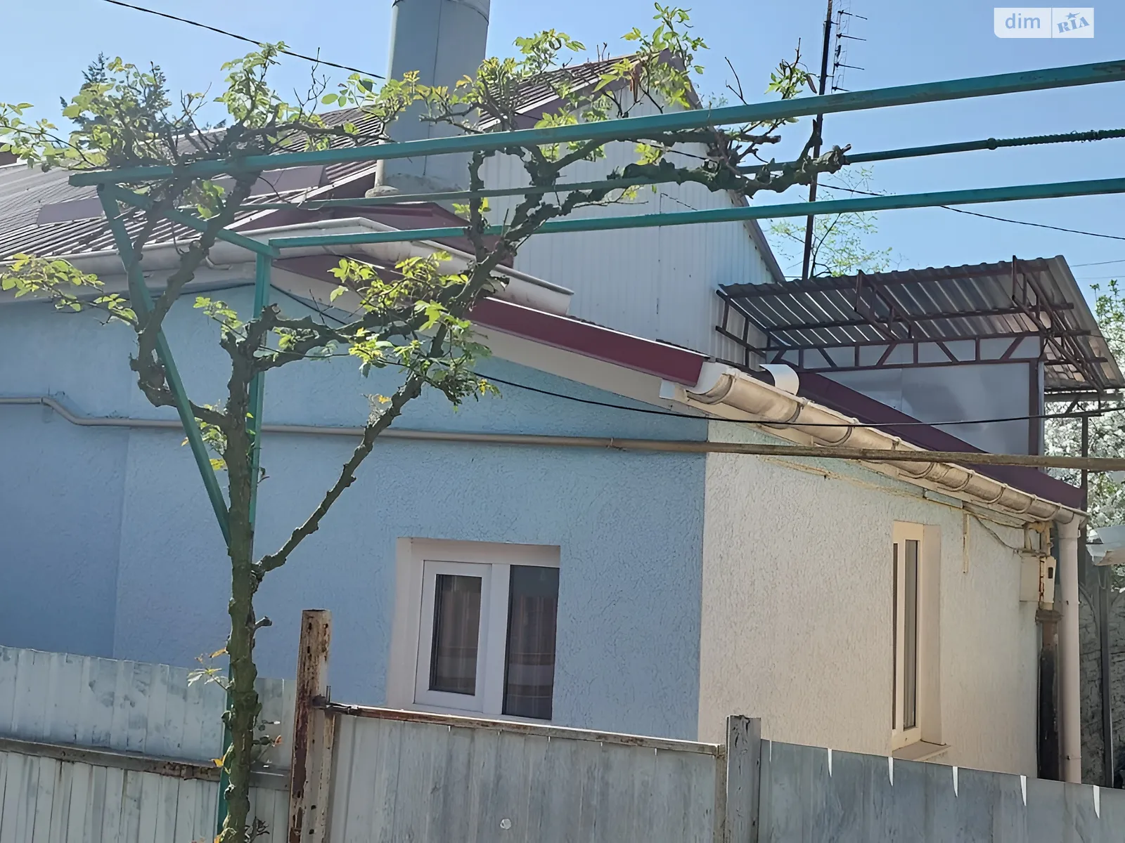 Продается часть дома 30 кв. м с террасой, цена: 30000 $ - фото 1