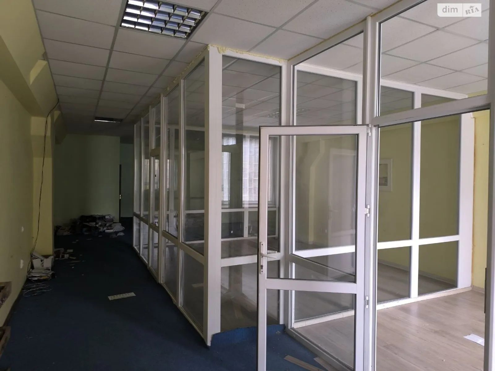 Продається приміщення вільного призначення 181.5 кв. м в 4-поверховій будівлі, цена: 80000 $ - фото 1