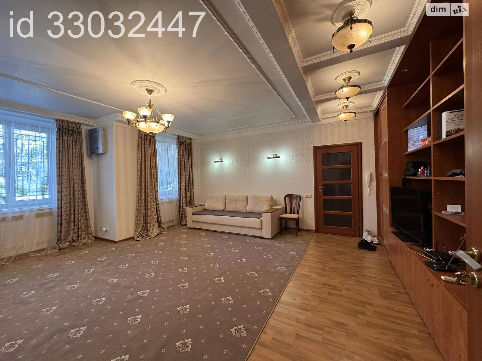 Сдается в аренду 1-комнатная квартира 60.9 кв. м в Киеве, ул. Анны Ахматовой, 7/15 - фото 1