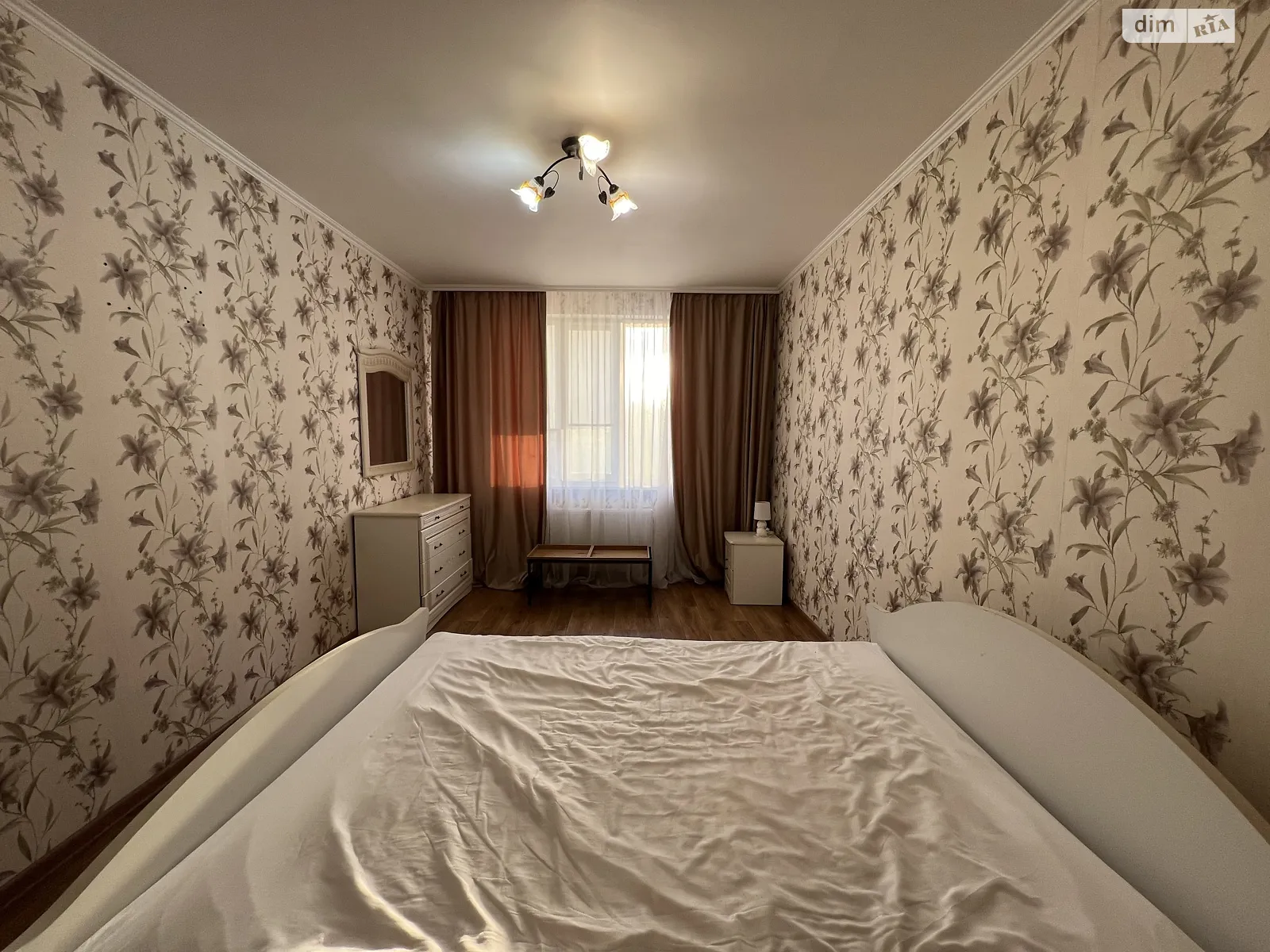 Продається 2-кімнатна квартира 70.2 кв. м у Хмельницькому, вул. Зарічанська - фото 1