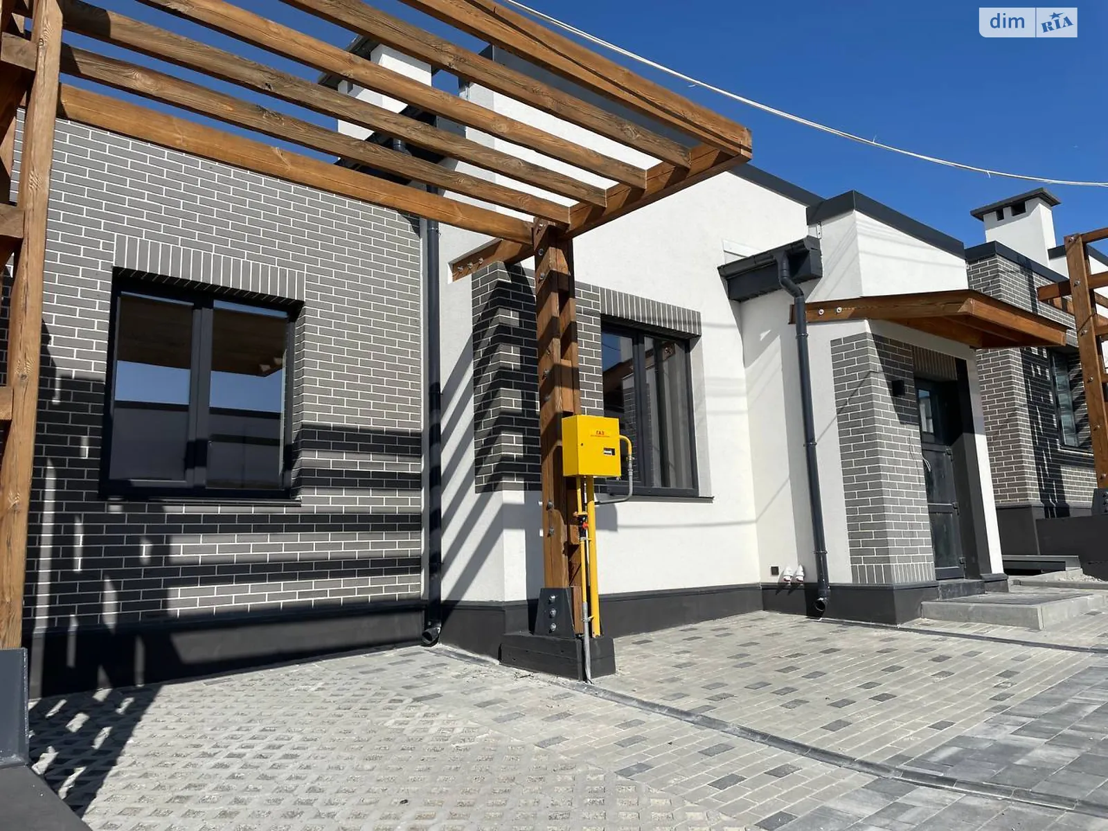 ул. Новодворское Новый Двор Ровно ЖК Друзья, цена: 59900 $ - фото 1