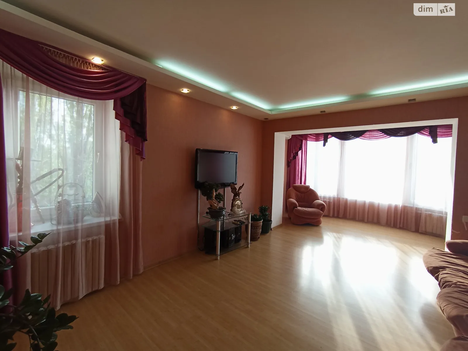 Продається 4-кімнатна квартира 98.1 кв. м у, цена: 65000 $ - фото 1