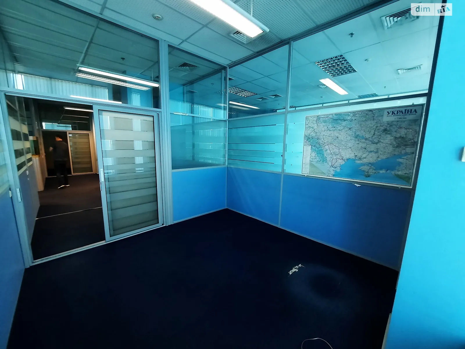 Сдается в аренду офис 360 кв. м в бизнес-центре, цена: 5220 $ - фото 1