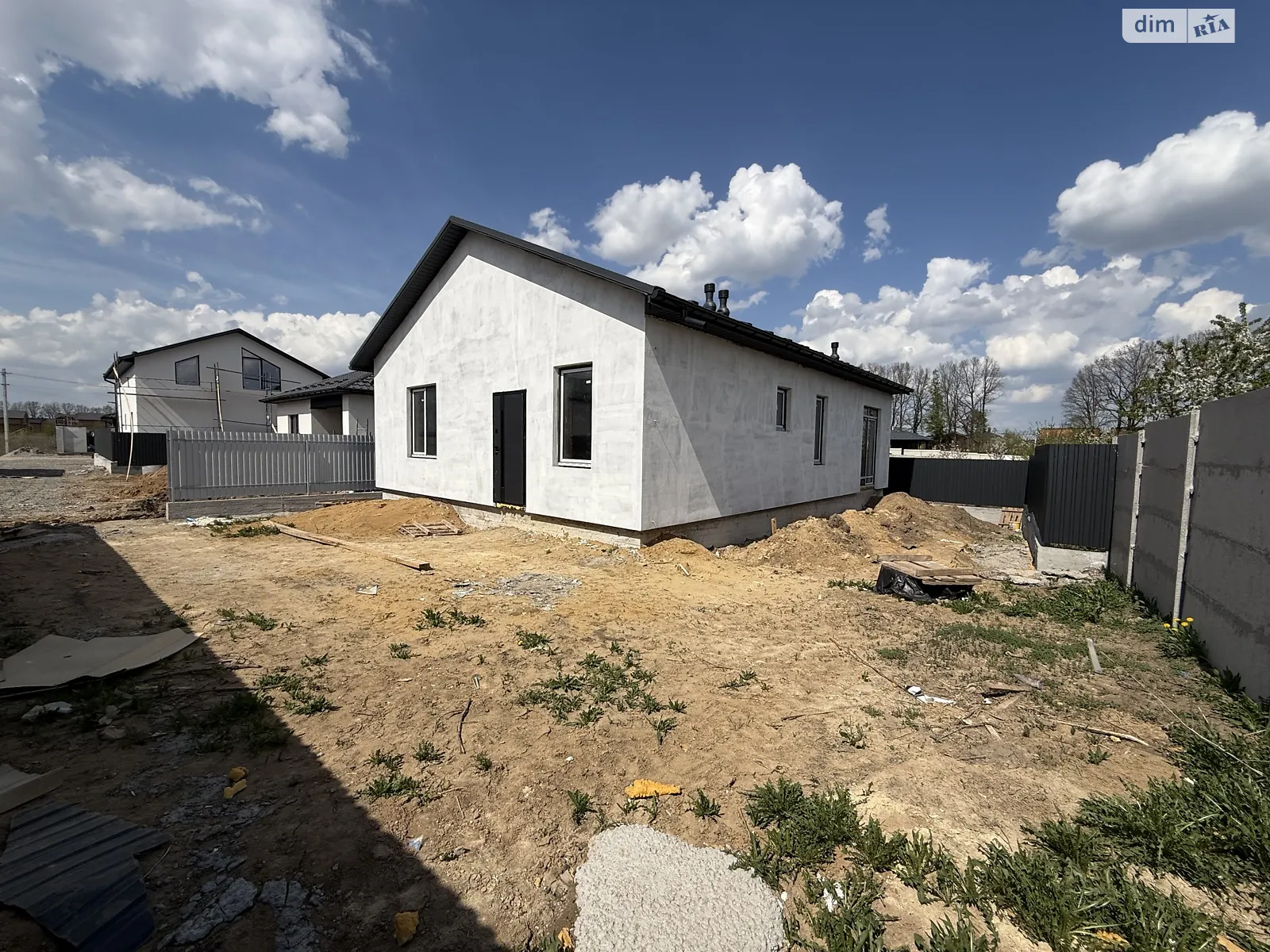 Продается одноэтажный дом 90 кв. м с мансардой, цена: 77000 $ - фото 1