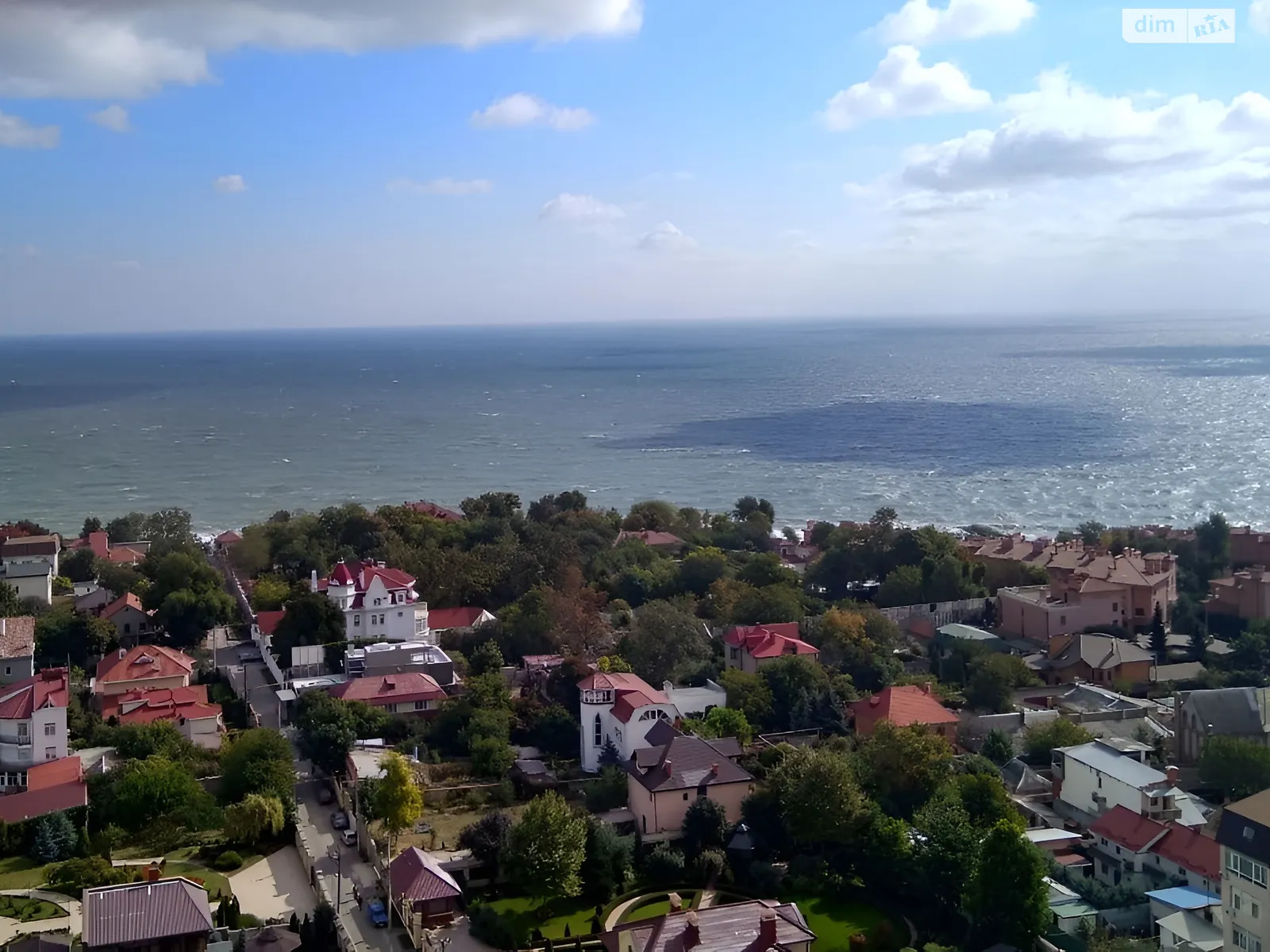 Продается 5-комнатная квартира 195.5 кв. м в Одессе, Фонтанская дор. - фото 1