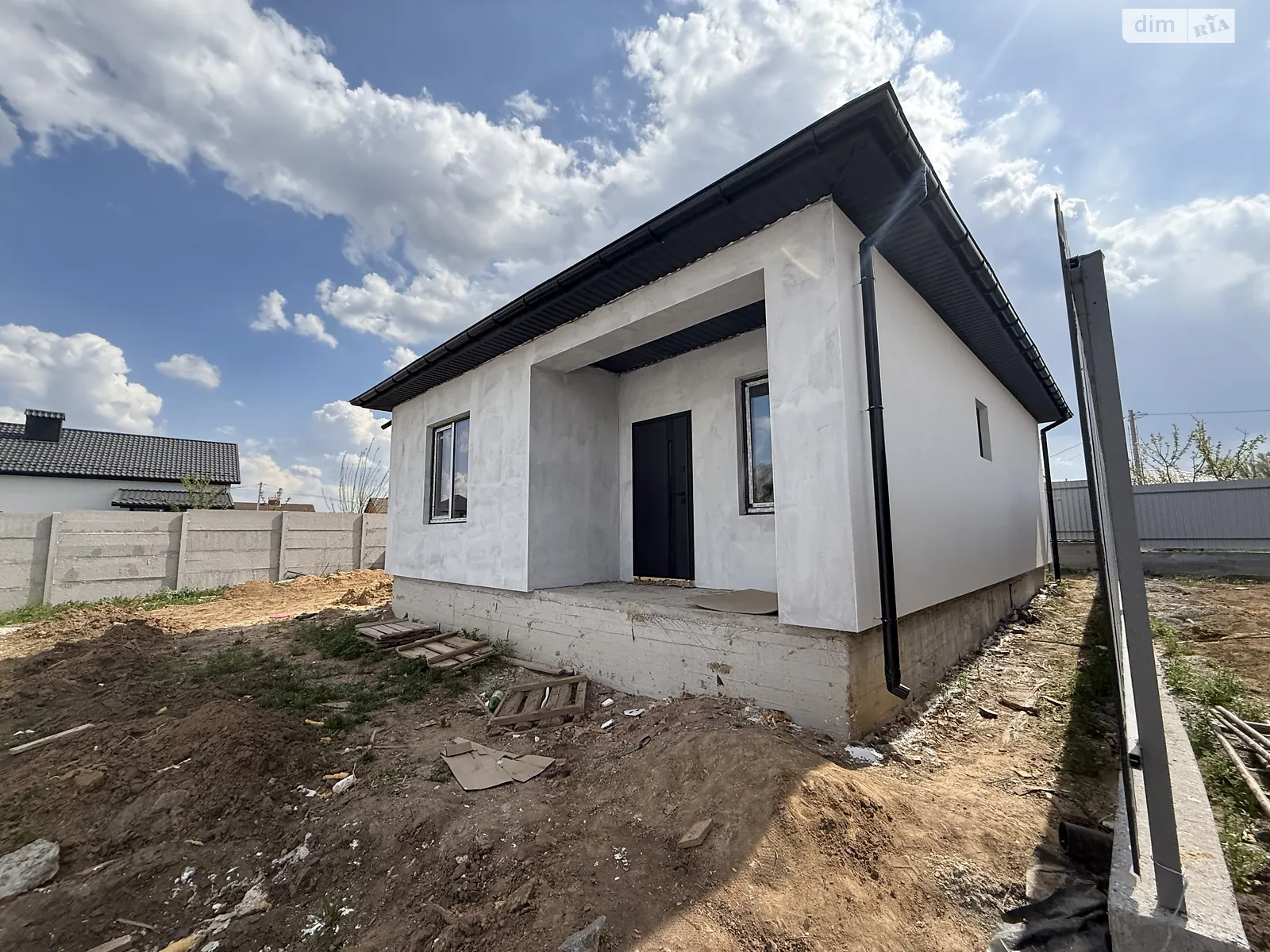 Продається одноповерховий будинок 85 кв. м з меблями, цена: 77000 $ - фото 1