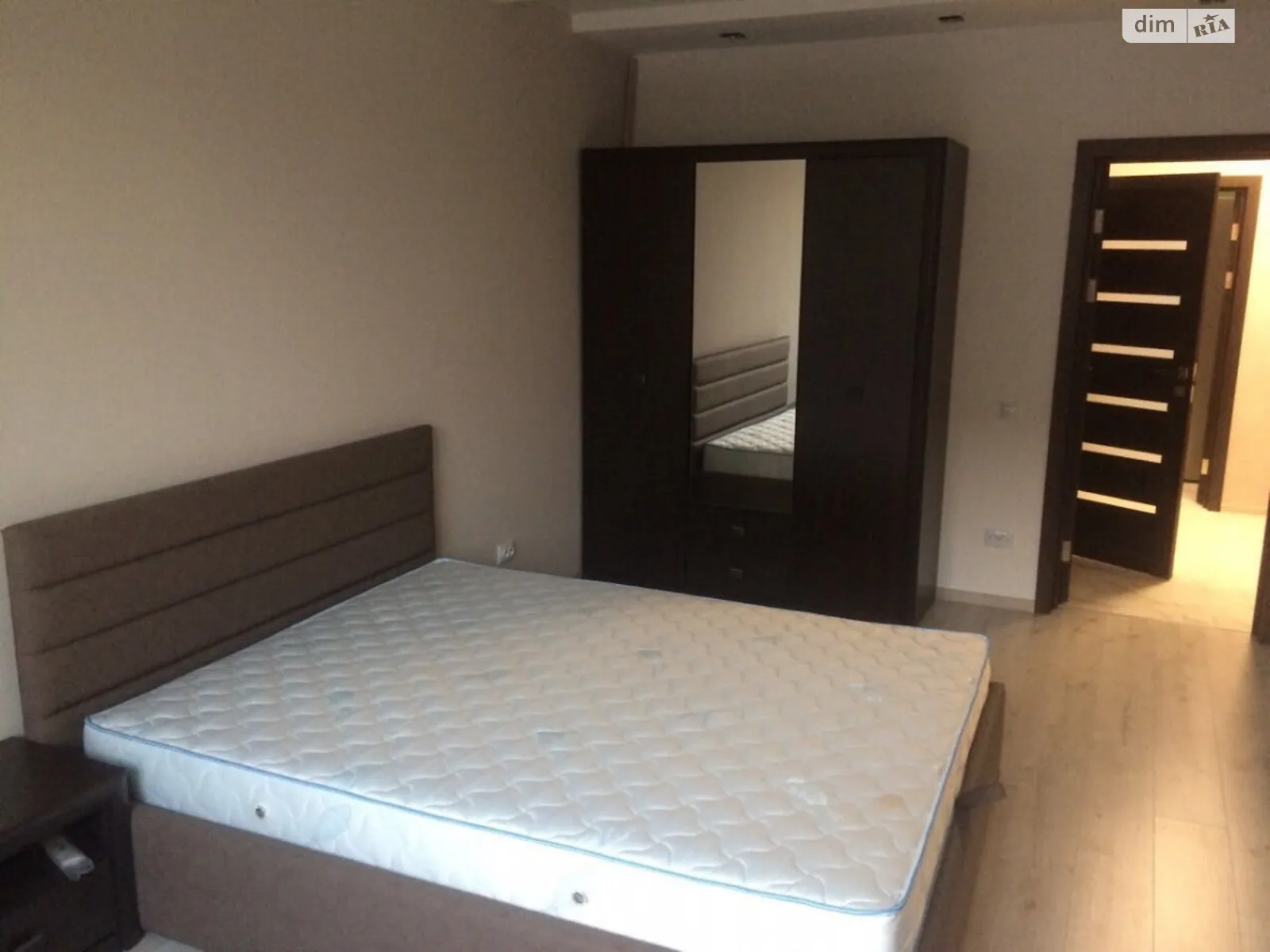 Здається в оренду 1-кімнатна квартира 48 кв. м у Львові, вул. Угорська, 7А - фото 1