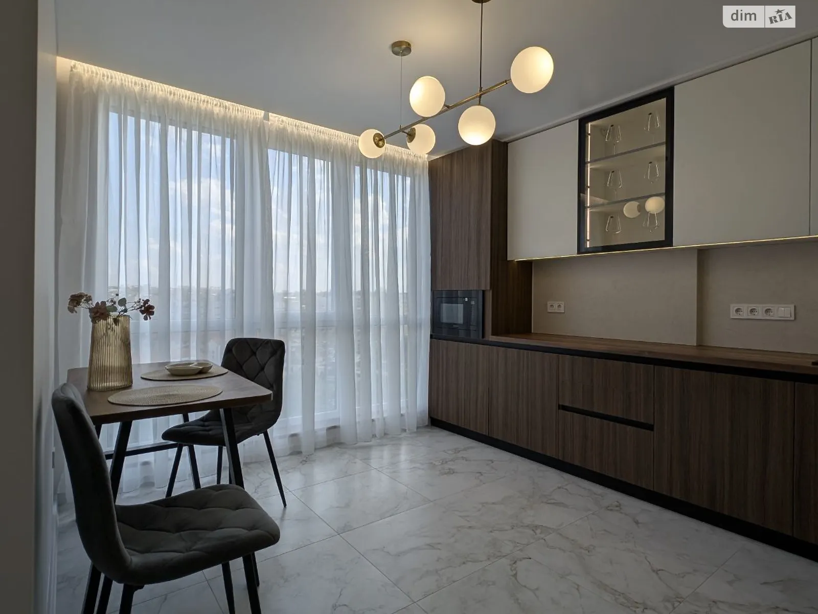 1-комнатная квартира 47 кв. м в Тернополе, пер. Кирпичный, 2 - фото 1