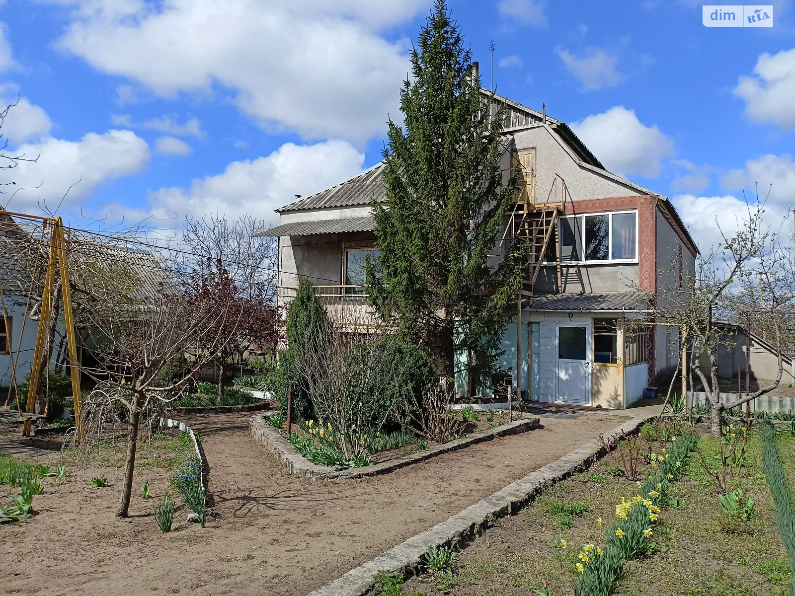 Продается дом на 2 этажа 241 кв. м с камином, цена: 50000 $ - фото 1