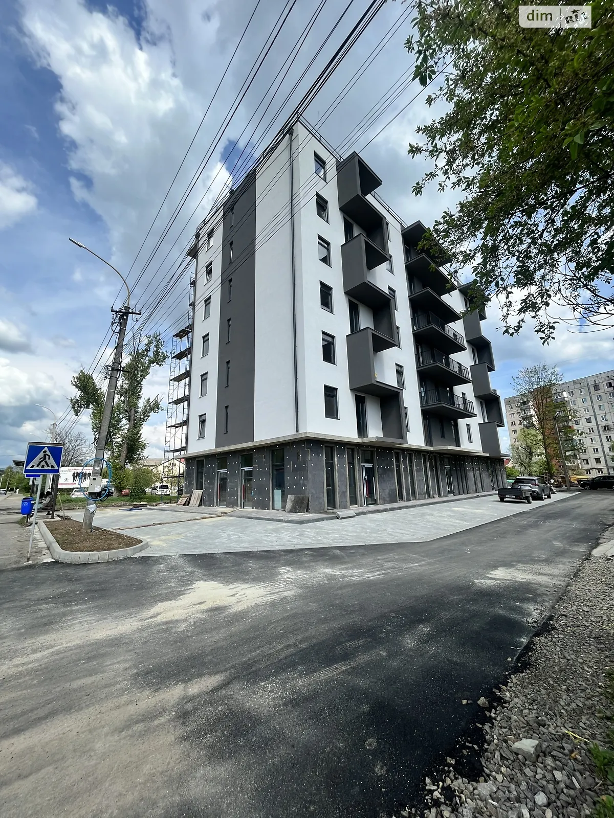Продається 1-кімнатна квартира 46.3 кв. м у Ужгороді - фото 1