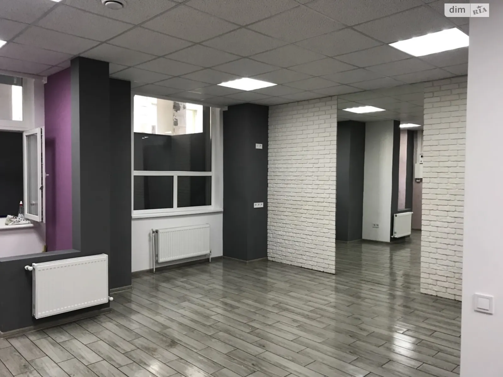 Здається в оренду офіс 45 кв. м в бізнес-центрі, цена: 12000 грн - фото 1