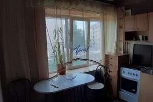 Довгострокова оренда квартири, Київ, р‑н. Теремки-1, ст.м. Теремки, Академіка Заболотного вулиця