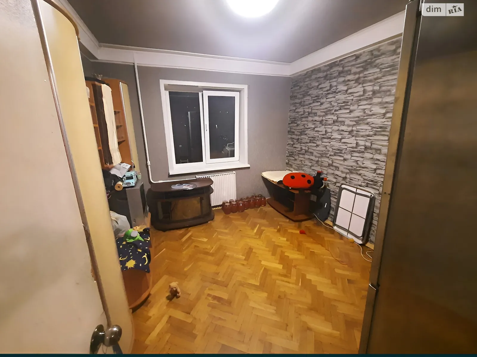 Продається 2-кімнатна квартира 45.9 кв. м у Києві, вул. Левка Лук'яненка, 15 - фото 1