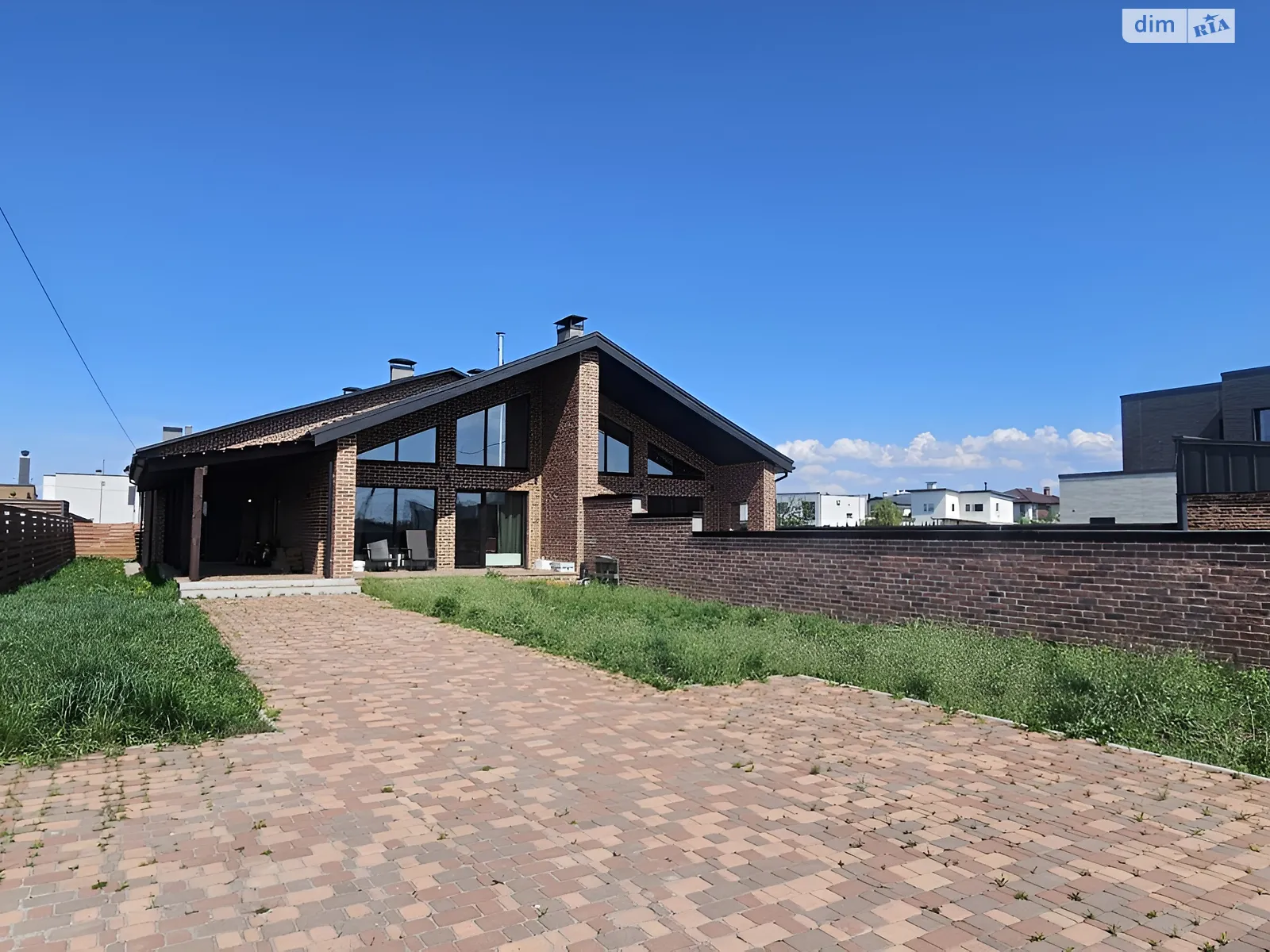 Новые Петровцы Коттеджный городок Balaton, цена: 195000 $ - фото 1
