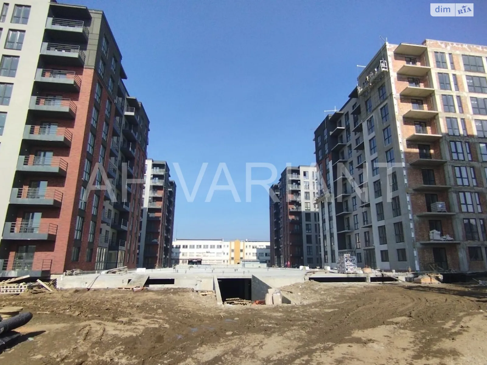 Продається 2-кімнатна квартира 57 кв. м у Ужгороді, вул. Легоцького, 64 - фото 1