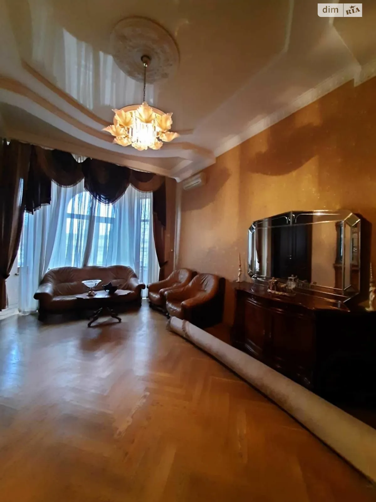 Продається 4-кімнатна квартира 140 кв. м у Одесі, вул. Осипова - фото 1