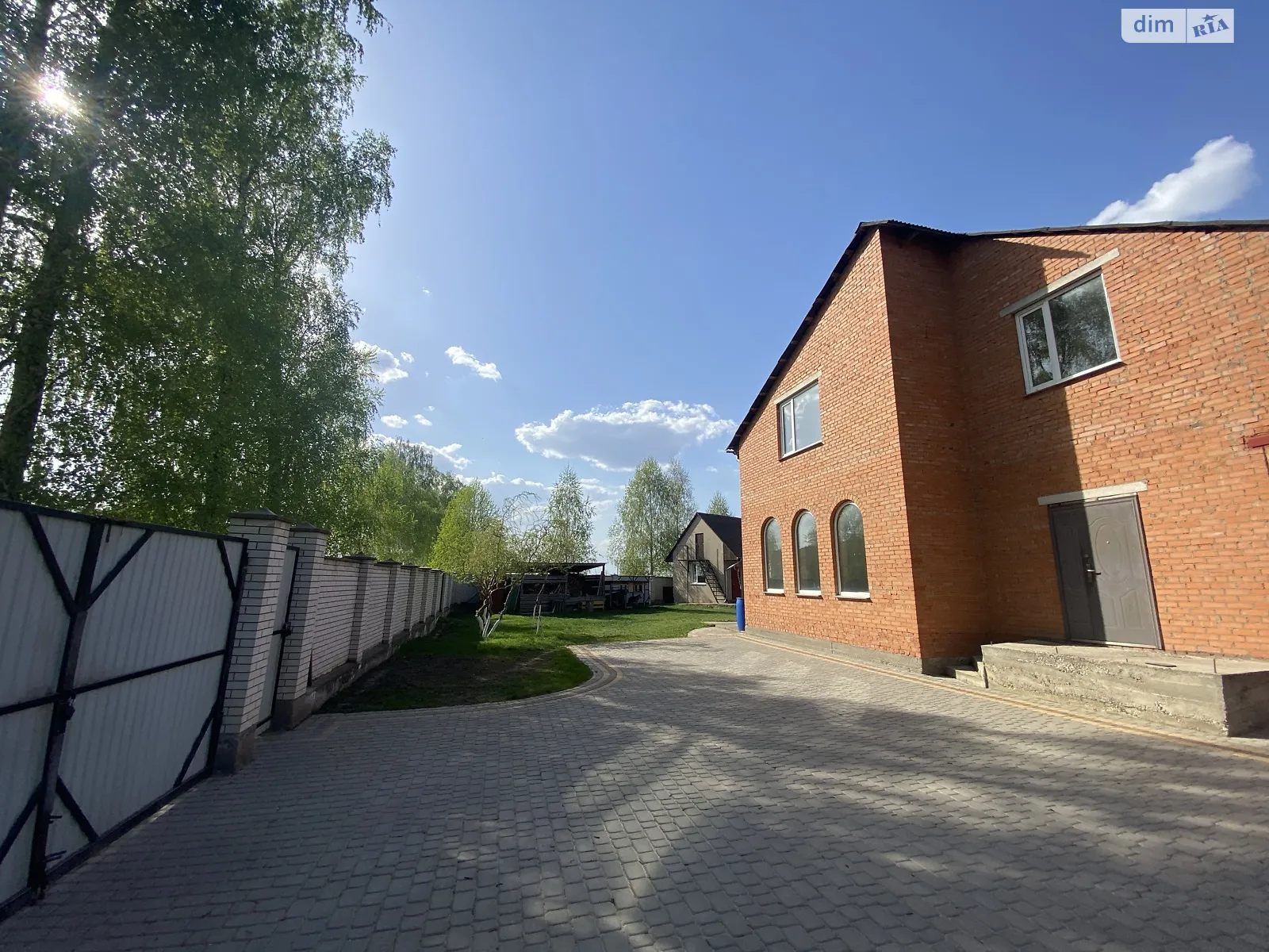 Продається будинок 2 поверховий 203.82 кв. м с басейном, цена: 73000 $ - фото 1