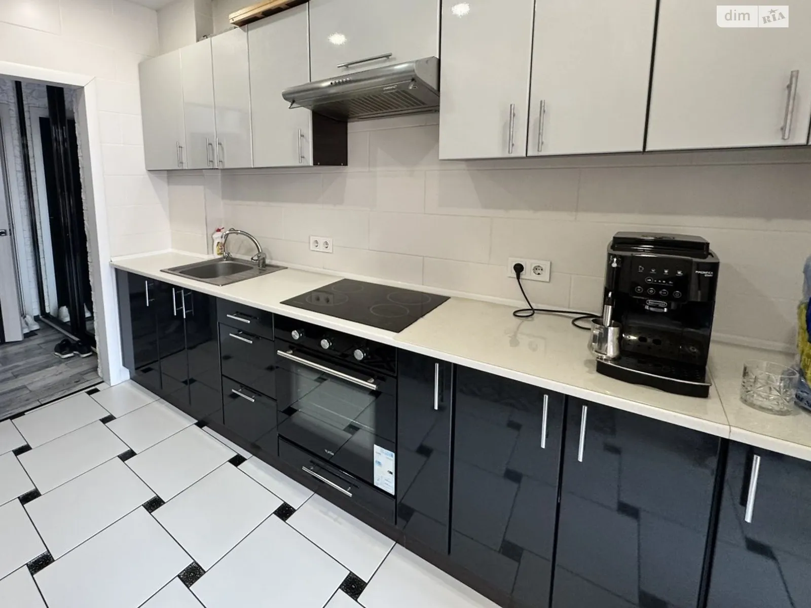 Продается 1-комнатная квартира 39.5 кв. м в Днепре, ул. Сичеславская, 4 - фото 1