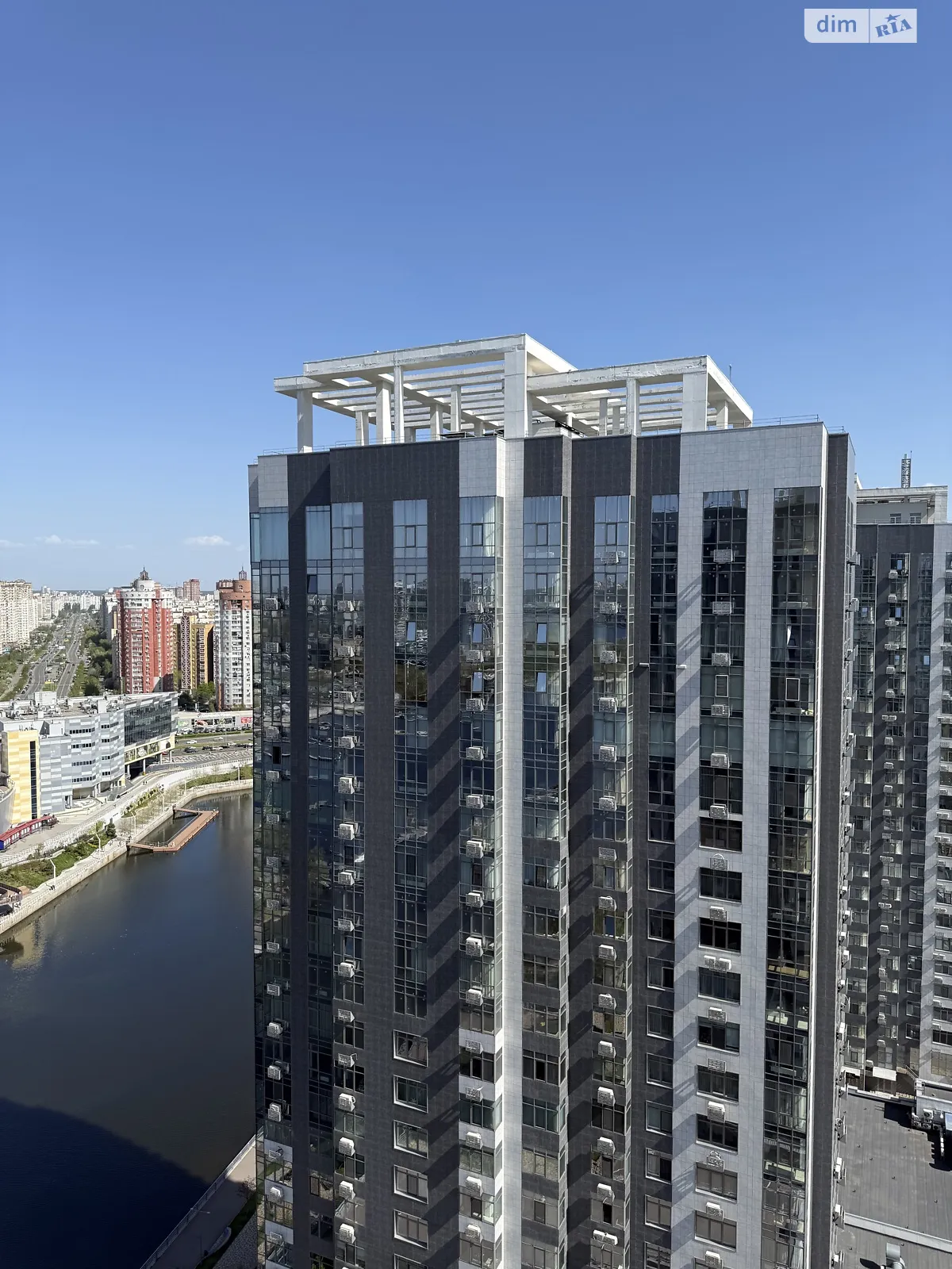 Продается 2-комнатная квартира 64 кв. м в Киеве, ул. Трускавецкая, 10Д - фото 1