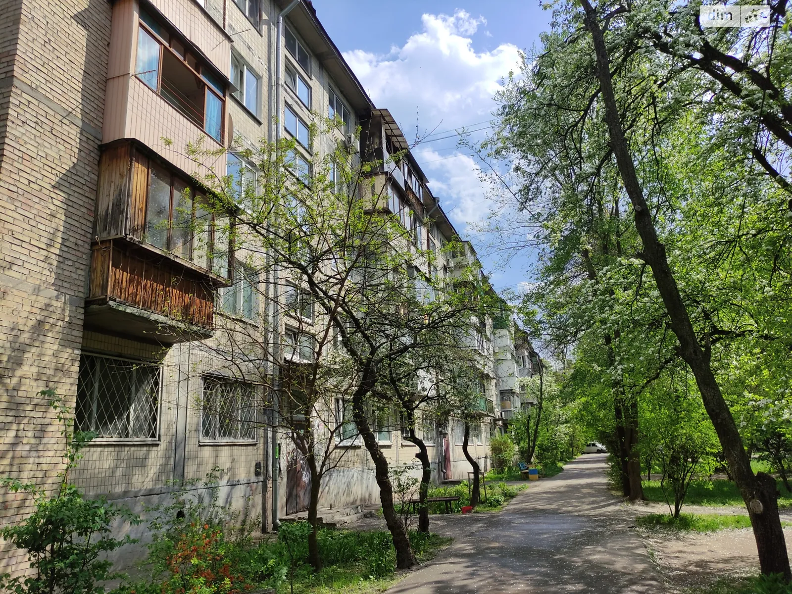 Здається в оренду кімната 45 кв. м у Києві, цена: 4000 грн - фото 1