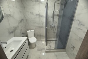 Продажа квартиры, Ужгород, р‑н. Новый, Героев 128-й бригады (8-го Марта) улица, дом 48А корпус 3