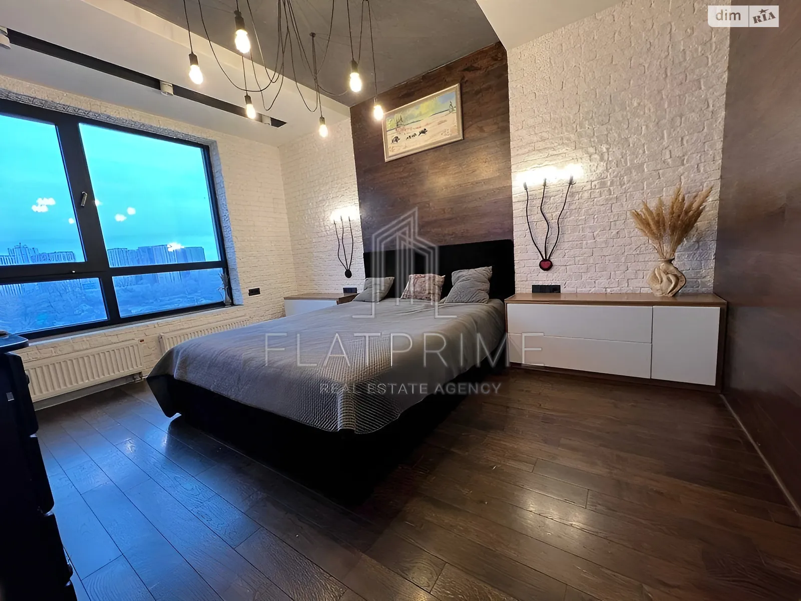 Продается 3-комнатная квартира 124.7 кв. м в Киеве, ул. Заречная, 1В - фото 1