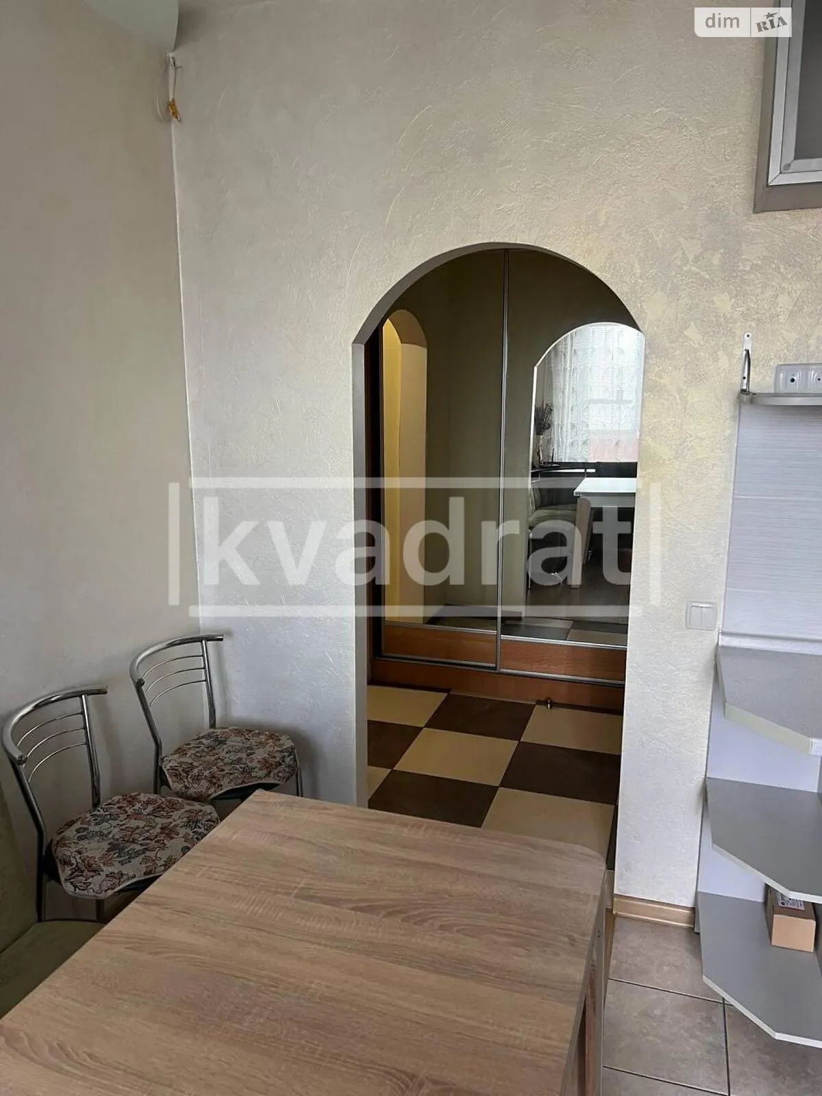 Сдается в аренду 1-комнатная квартира 43 кв. м в Киеве, ул. Драгоманова, 1Г - фото 1