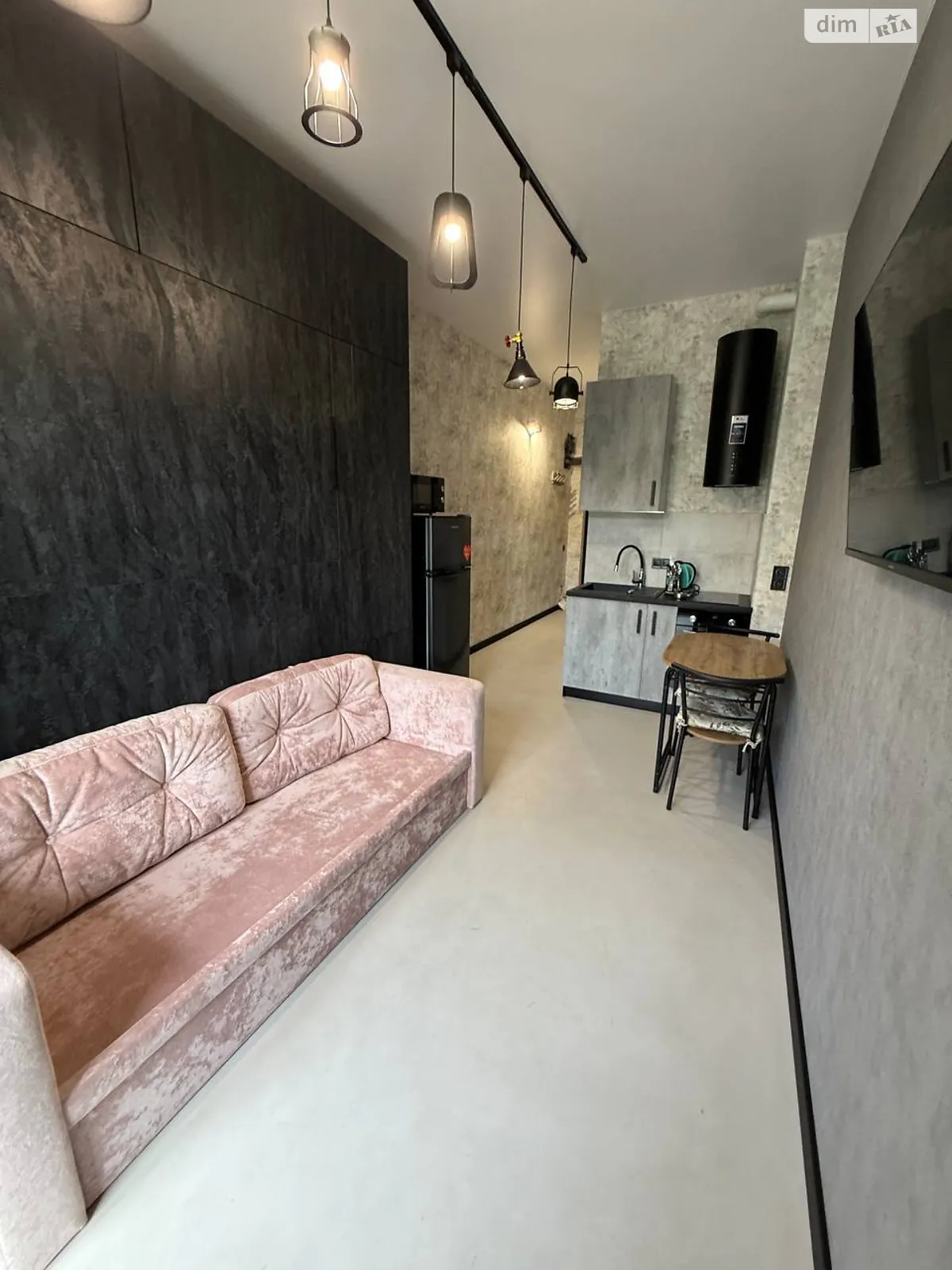 Продается 1-комнатная квартира 24 кв. м в Одессе, ул. 13 станция Большого Фонтана, 153Д - фото 1