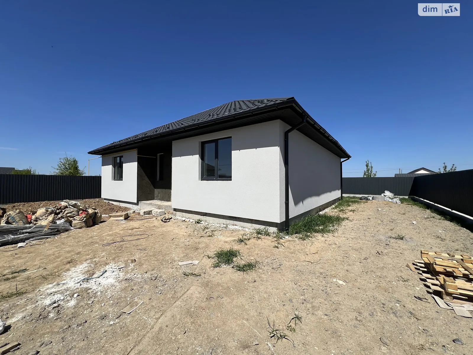 Продається одноповерховий будинок 100 кв. м з терасою, цена: 74999 $ - фото 1