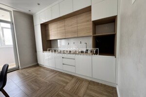 Продажа квартиры, Одесса, р‑н. Приморский, Французский бульвар