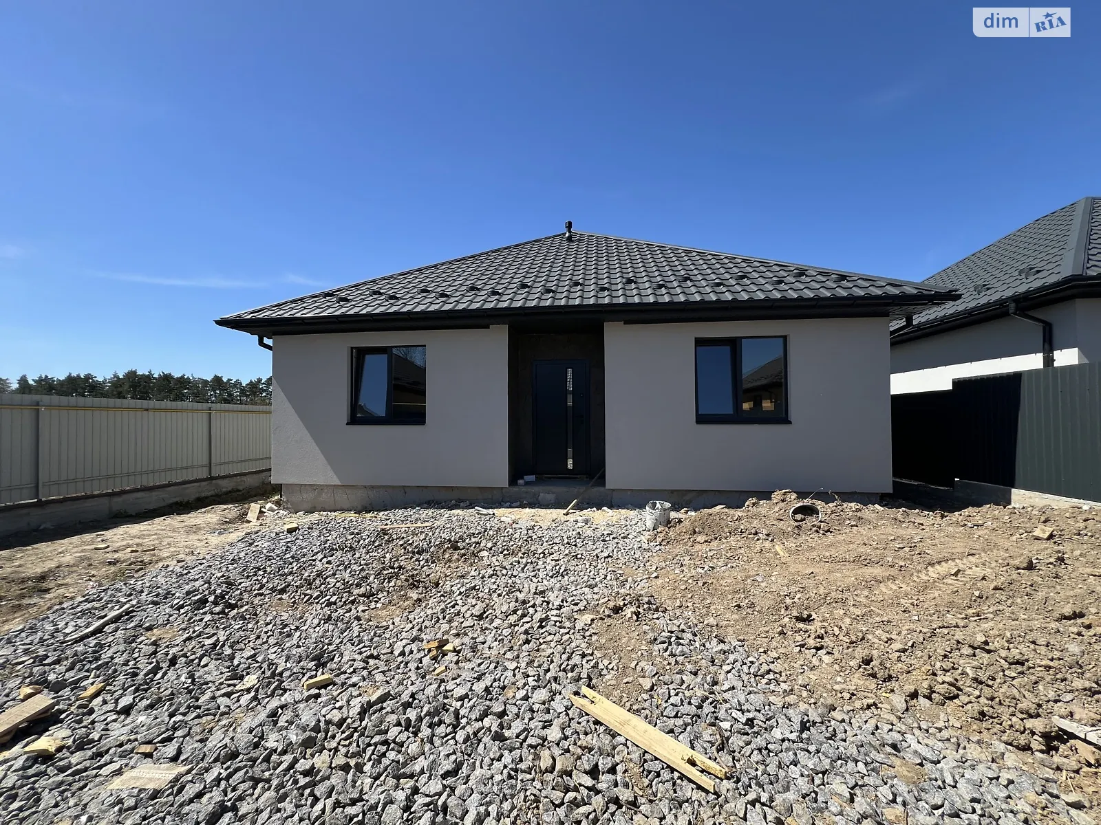 Продается одноэтажный дом 100 кв. м с террасой, цена: 74999 $ - фото 1
