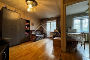 Продаж квартири, Дніпропетровська, Кривий Ріг, р‑н. Покровський, Едуарда Фукса (Тухачевського) вулиця, буд. 75
